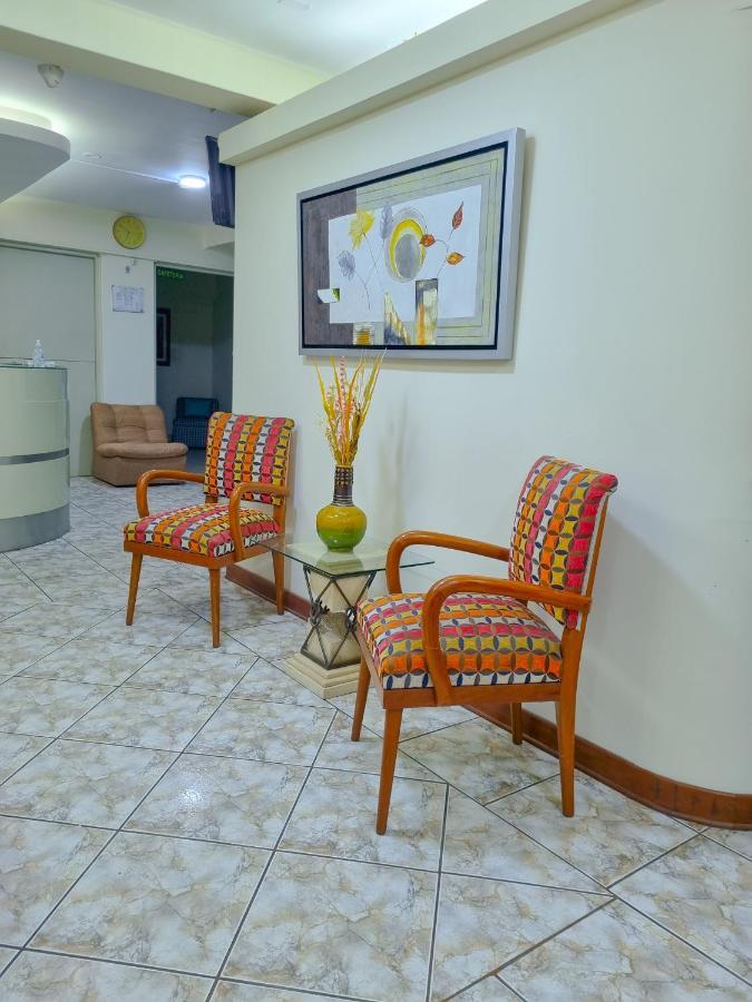 Hostal Solari Трухильо Экстерьер фото