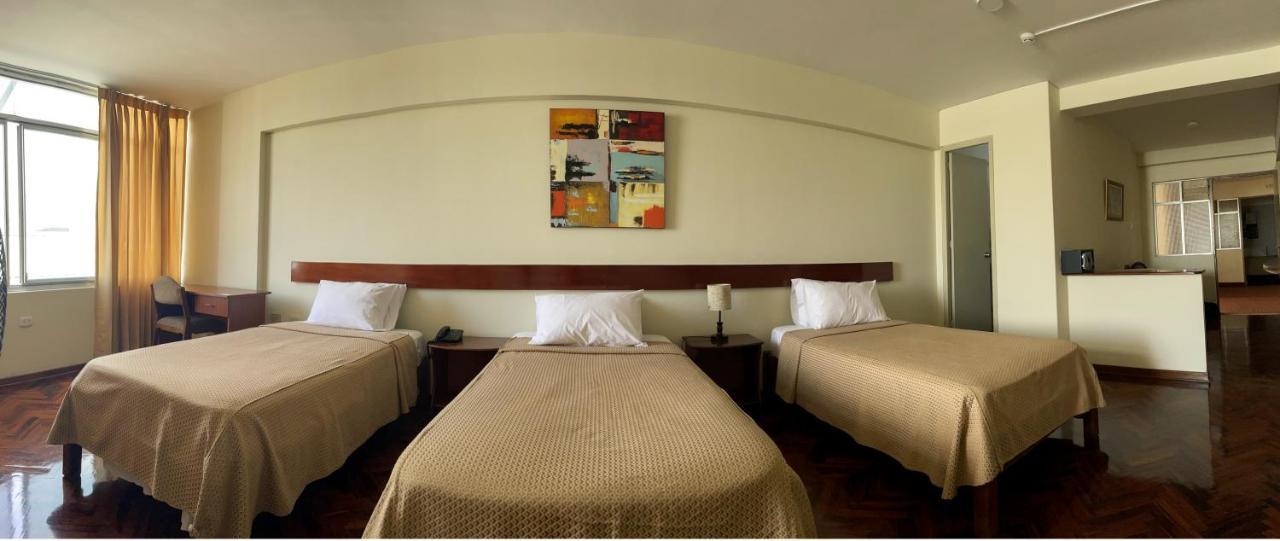 Hostal Solari Трухильо Экстерьер фото