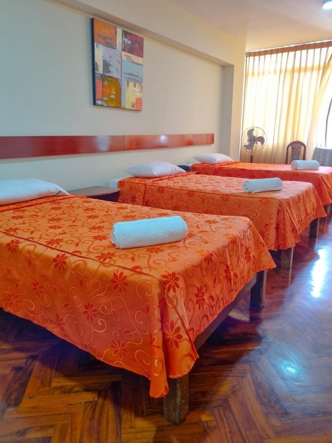Hostal Solari Трухильо Экстерьер фото