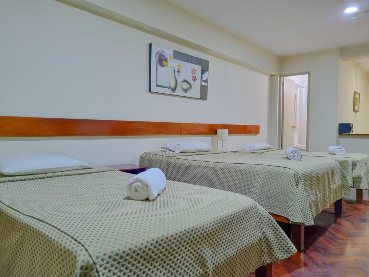 Hostal Solari Трухильо Экстерьер фото