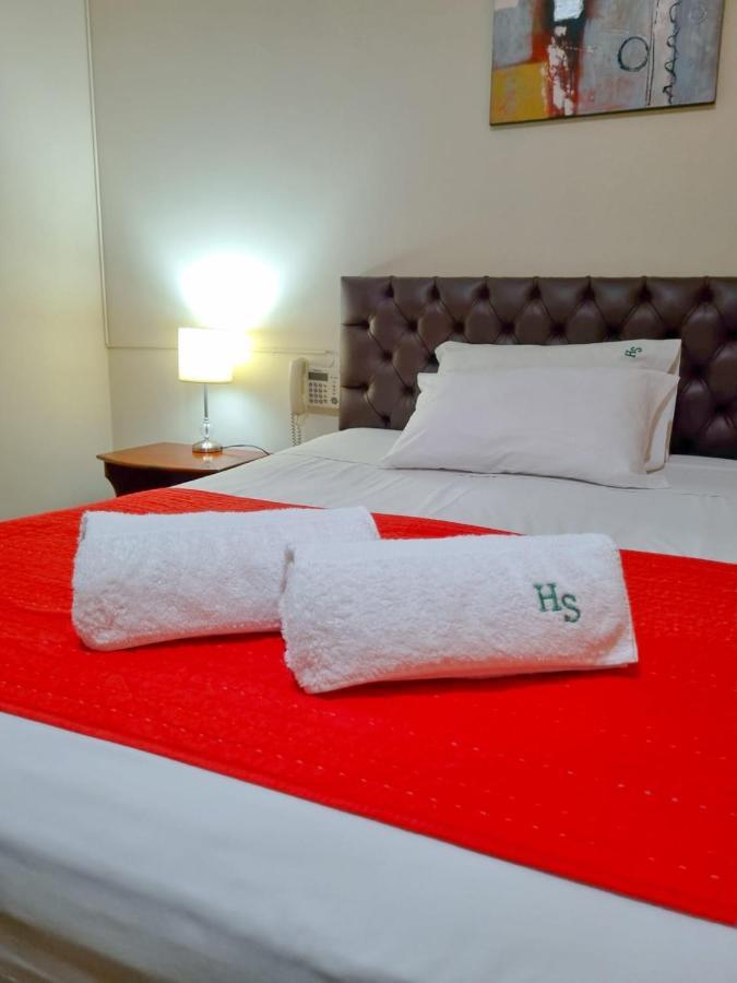 Hostal Solari Трухильо Экстерьер фото