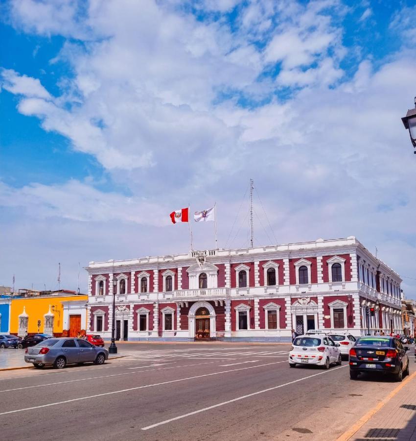 Hostal Solari Трухильо Экстерьер фото